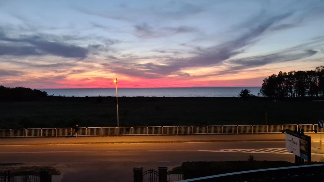 Hotel Dw Airen Trzęsacz Exteriér fotografie