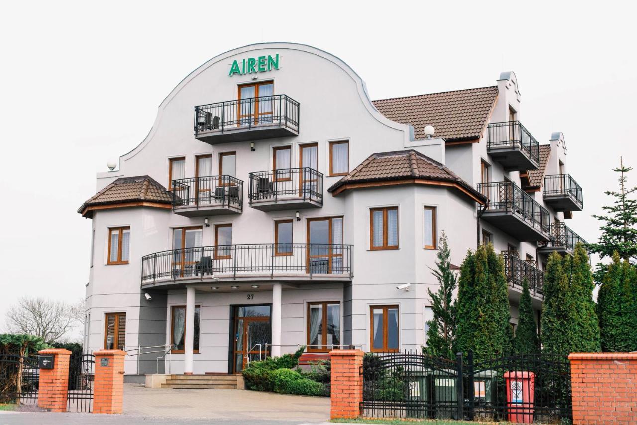 Hotel Dw Airen Trzęsacz Exteriér fotografie